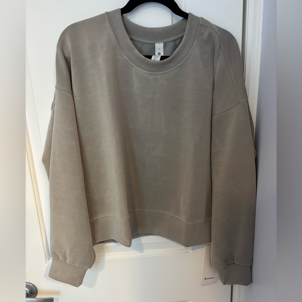 Lululemon “Perfectly Oversized Crop Crew Softstreme